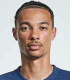 Hugo Ekitik�