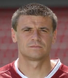 Marek Kuli�