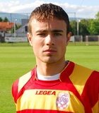 Zoran Kvr�i�