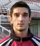 Denis Mujki�