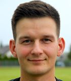 Jacek Brzu�kiewicz