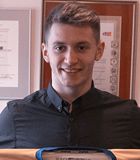 Maciej Bu�awski