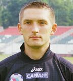 Adam Iwi�ski