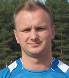 Piotr Jad�owski