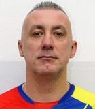Ireneusz Jele�