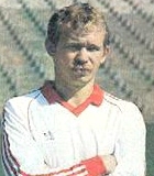 Krzysztof Kami�ski
