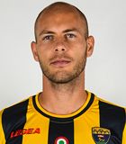 Toni Marki�