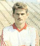 Piotr Mierzwi�ski