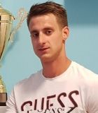 Piotr Niewie�ciuk