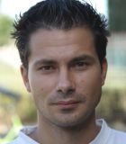 Piotr Orli�ski