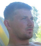 Marek Paw�owski