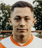 Adrian Pucha�a