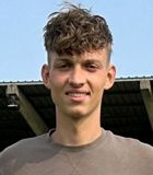 Adrian Tro�