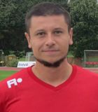 Maciej Wal�g